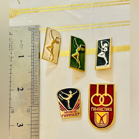 vintage Soviet Union (USSR) gymnastics pin badges - Picture 2 of 2